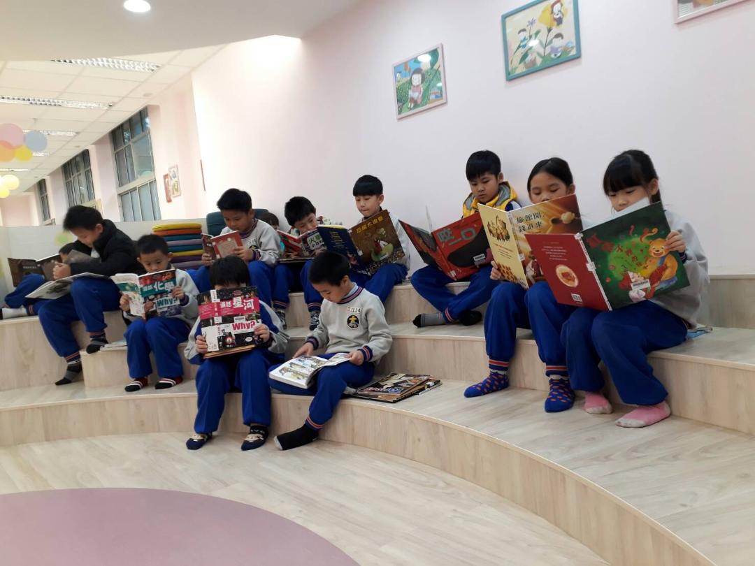 105學年度國中小圖書館充實新書
